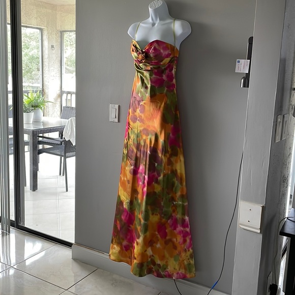 LONG DRESS - Picture 1 of 10